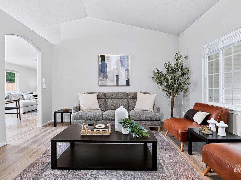 6375 E Shellbrook Dr photo 5