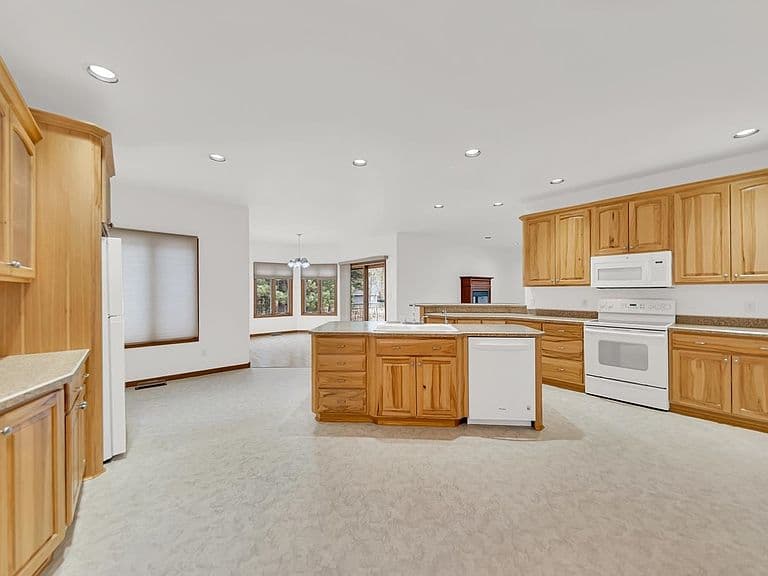 12818 Pine Haven Rd photo 4