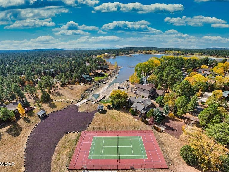 880 Rainbow View Dr photo 5