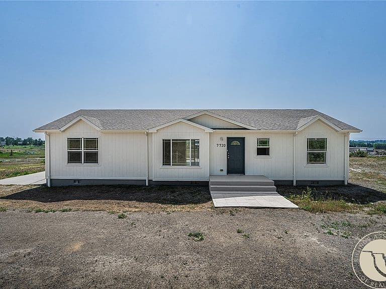 7720 Monad Rd photo 1