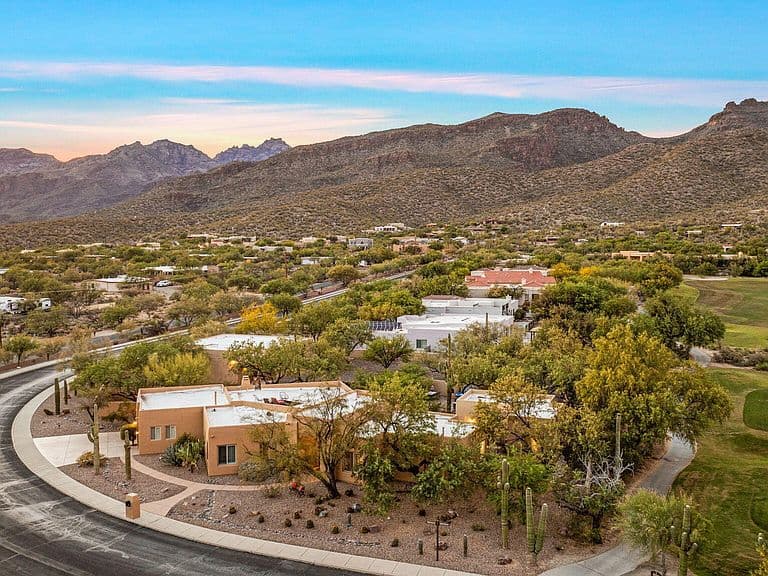 5170 N Sabino Hills Dr photo 4