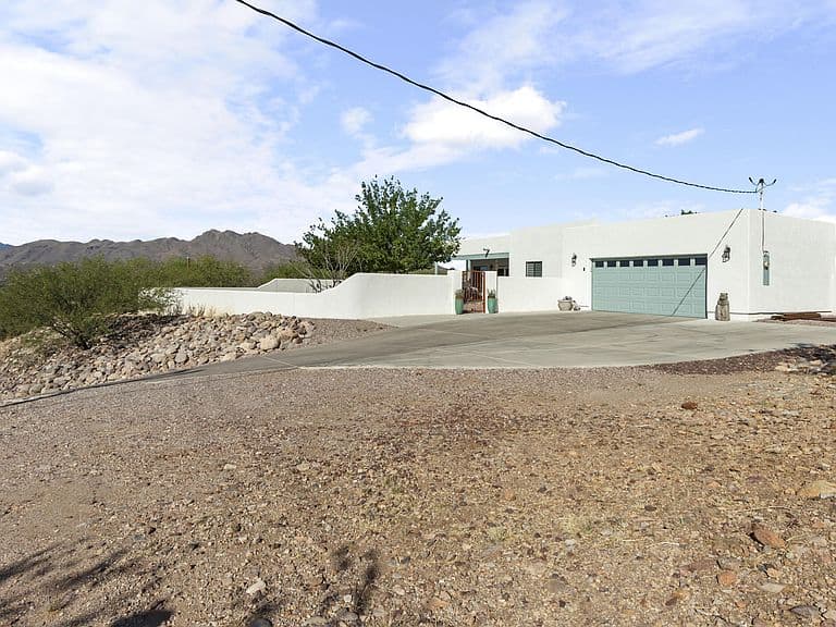 641 Calle Lukas photo 5