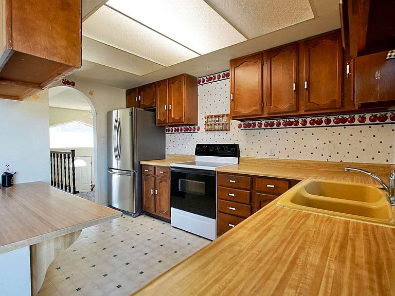6300 Pittman Cir photo 2