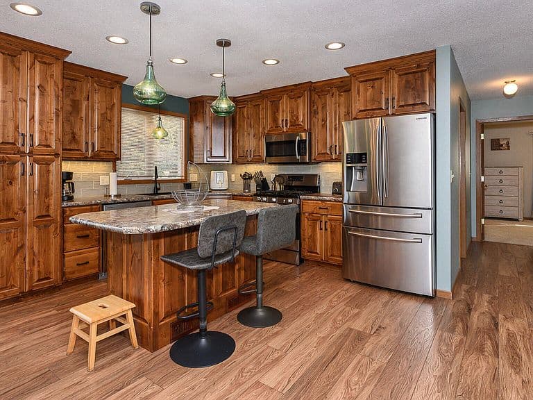4020 S Arlington Dr photo 2