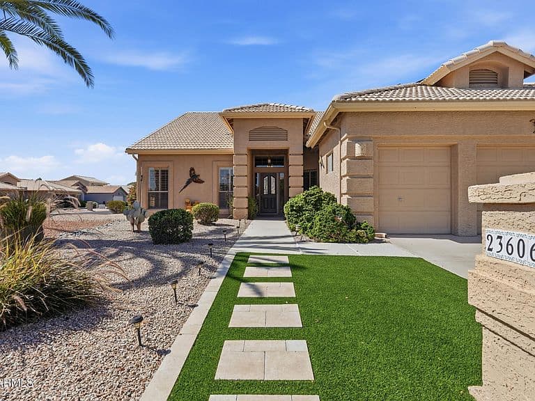 23606 S EMERALD Court photo 1