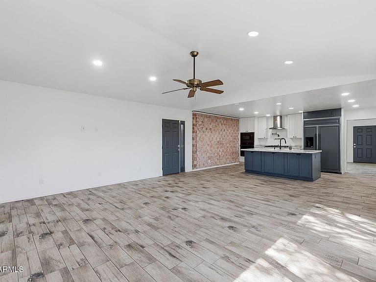 4019 W CITRUS Way photo 3
