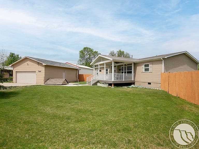 3505 Howard Ave photo 1