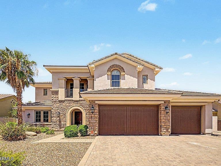 294 W GRAND CANYON Drive photo 1