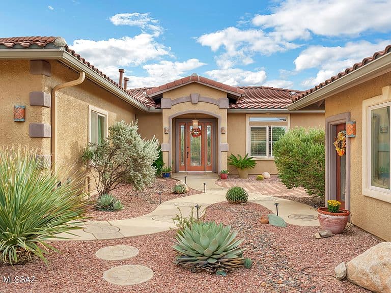 5022 W Camino De Manana photo 1