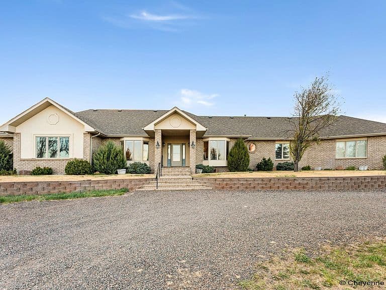 8520 Pharmond Trl photo 4