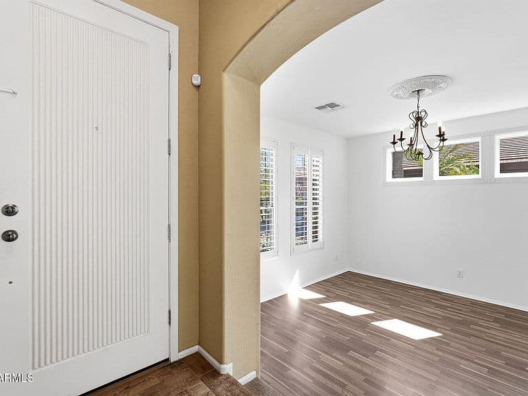 4481 E LANTERN Place photo 5