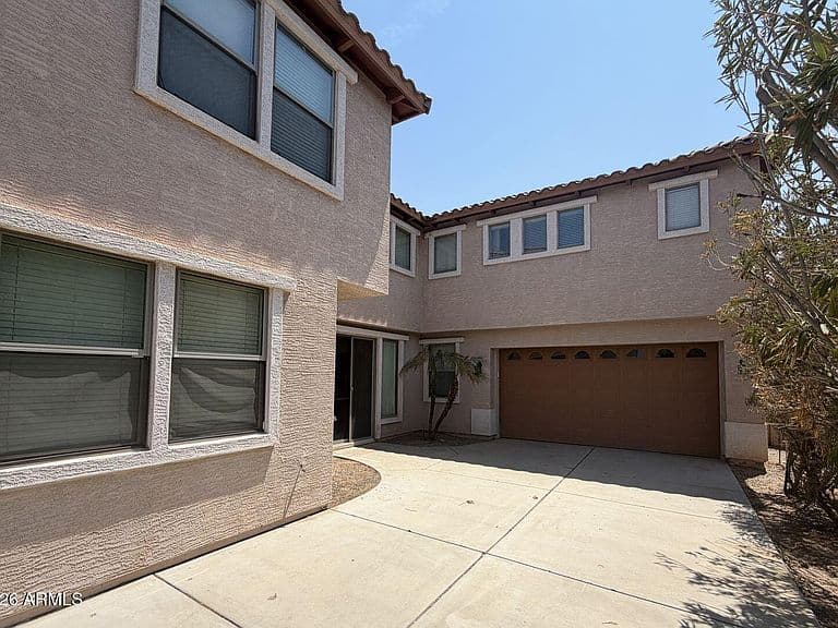 1365 E COLORADO Loop photo 4