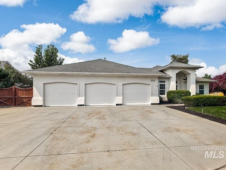 2575 S Bayou Bar Way photo 2