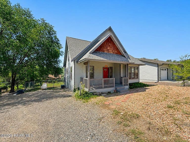 4717 E Robin Dr photo 2