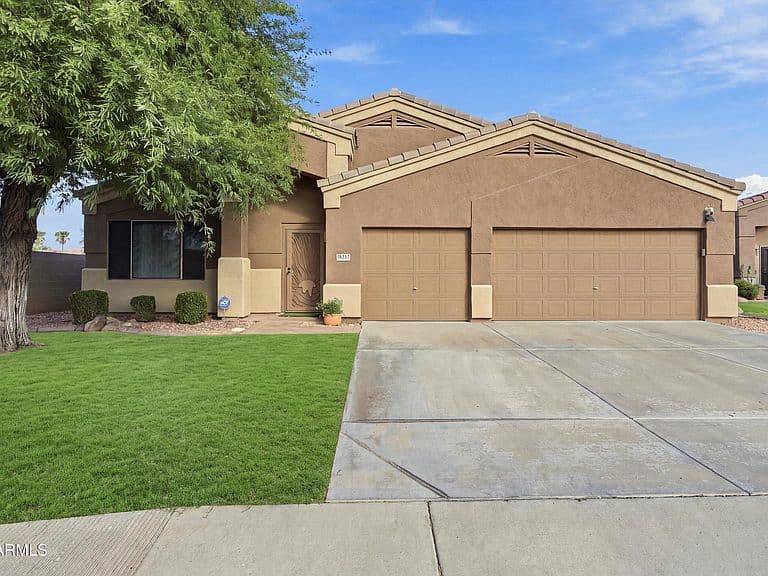 16251 N DURBIN Drive photo 1