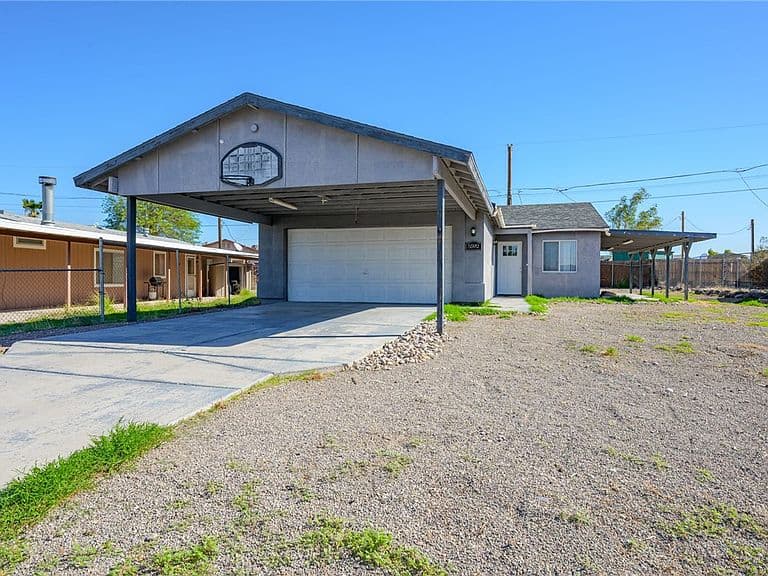 5592 S Ruby Street photo 1
