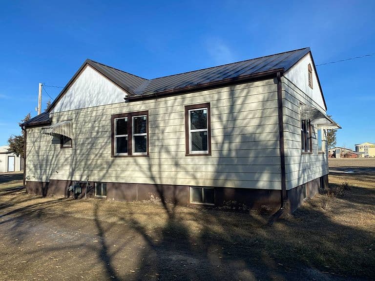 1515 W Holly St photo 4
