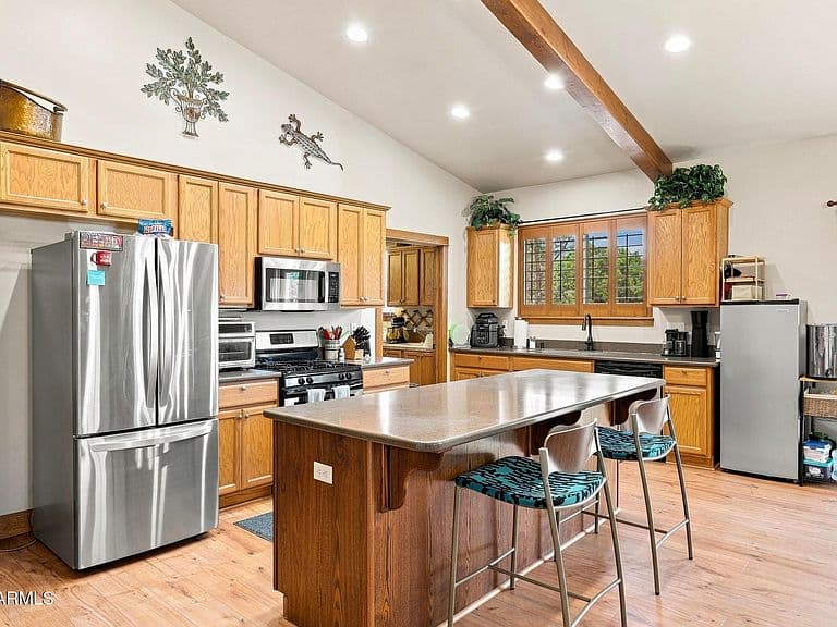 661 S ROCK RIDGE Drive photo 4