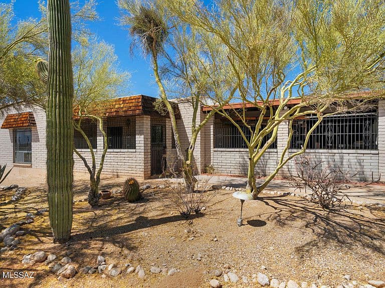 1620 W Rudasill Rd photo 1