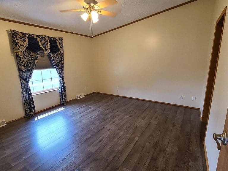 2651 Us Highway 2 photo 5