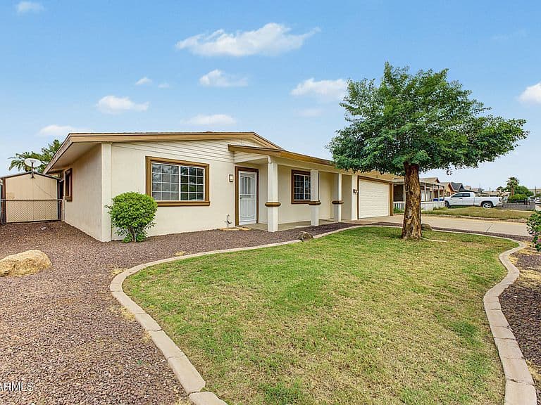5214 W LEWIS Avenue photo 4