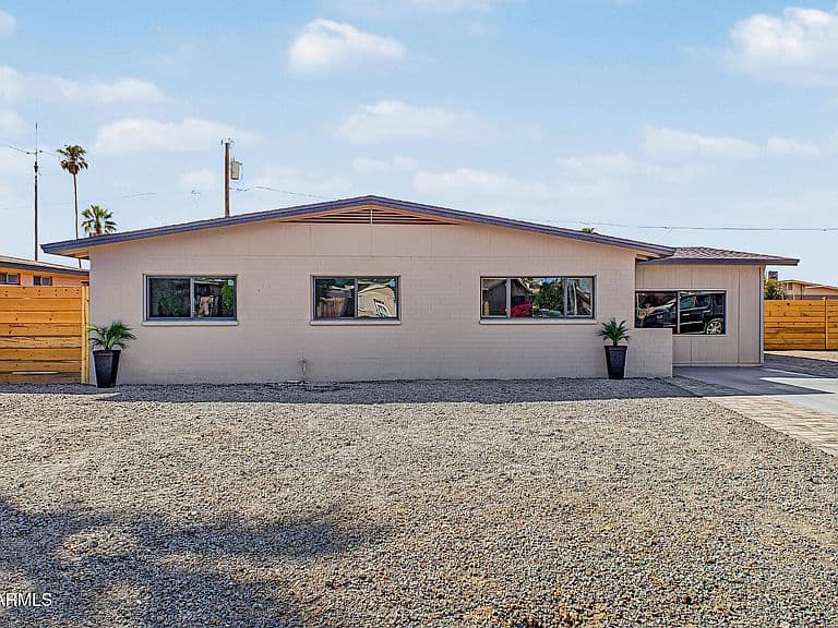 3230 W CORTEZ Avenue photo 3