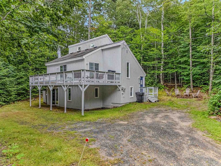 189 Snowood Drive photo 1