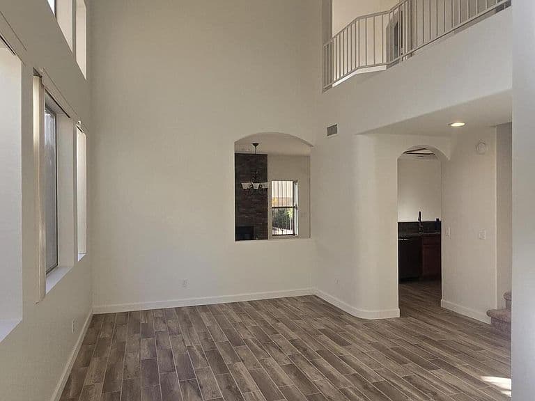 1307 W Escuda Rd photo 4