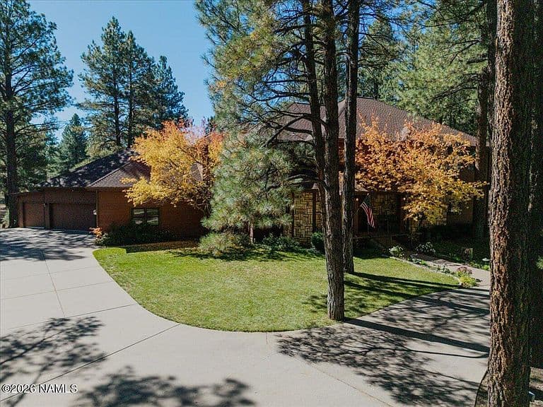 3490 S Skye Way photo 1