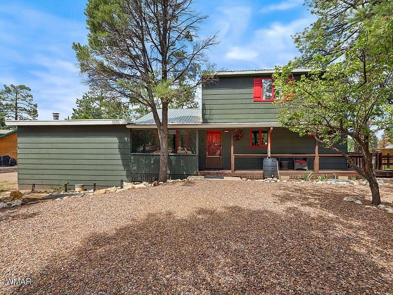 3160 Tonto Dr photo 2
