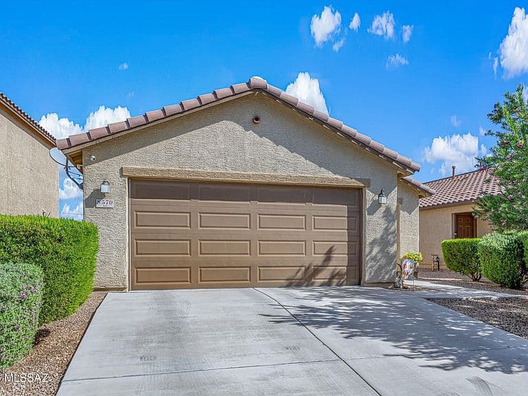 8570 W Pelican Pl photo 2