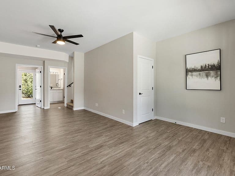 4730 E JOAN Drive photo 2