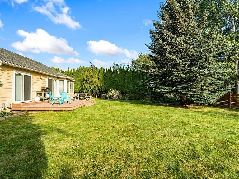 128 Spur Dr photo 3