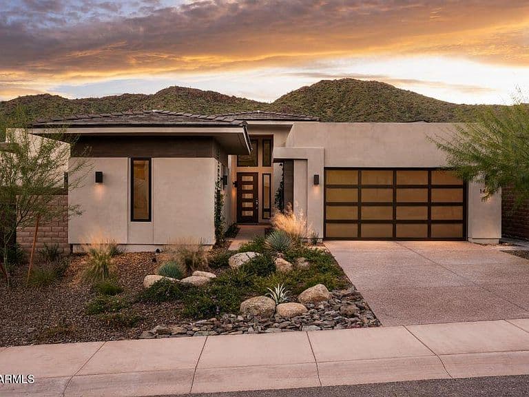 14125 E HIGHLAND Avenue photo 1