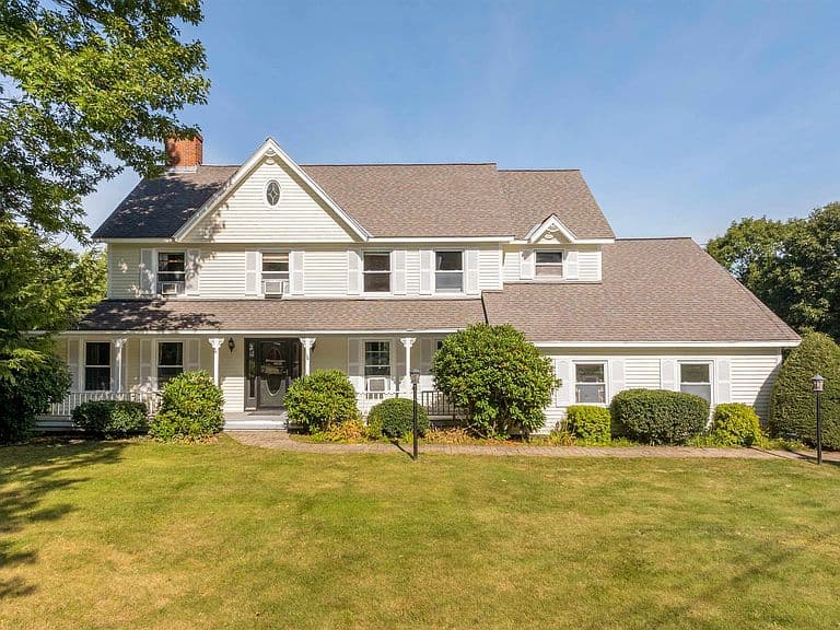 16 Cherry Hill Road photo 1
