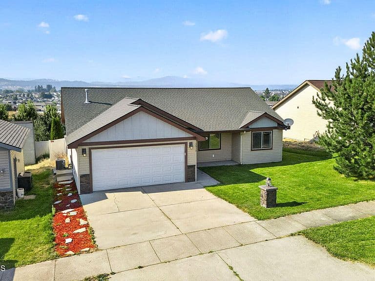 3513 N Carriage Ct photo 3