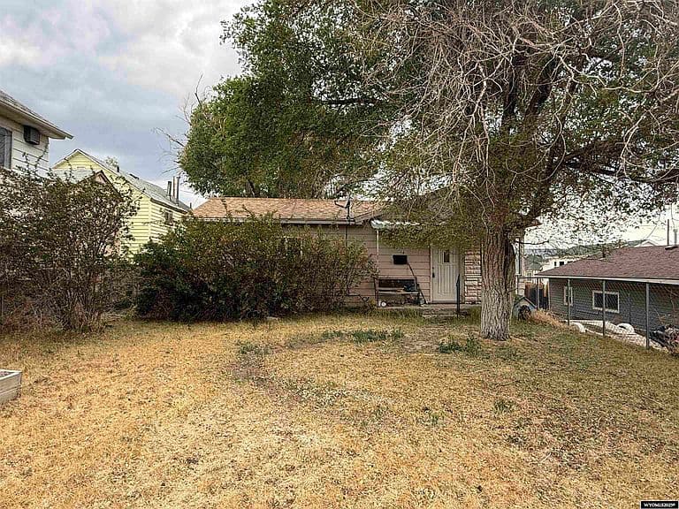 416 R St photo 1