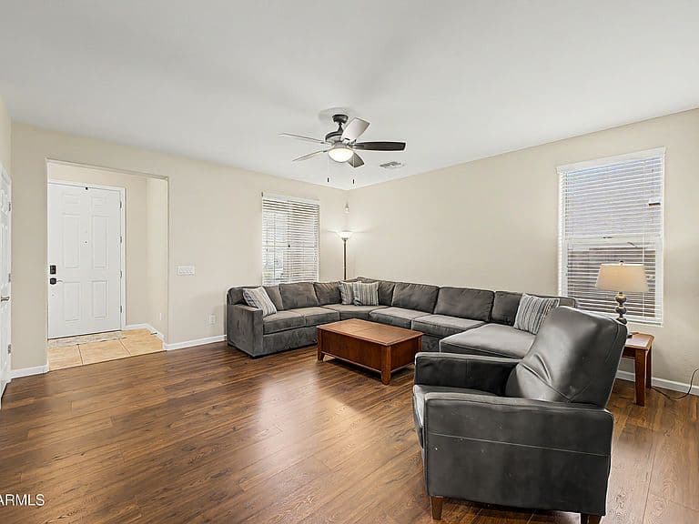 2328 W MELODY Drive photo 4