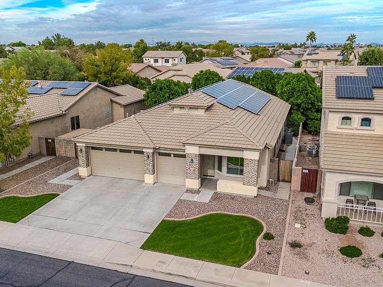 14432 W Hearn Rd photo 5