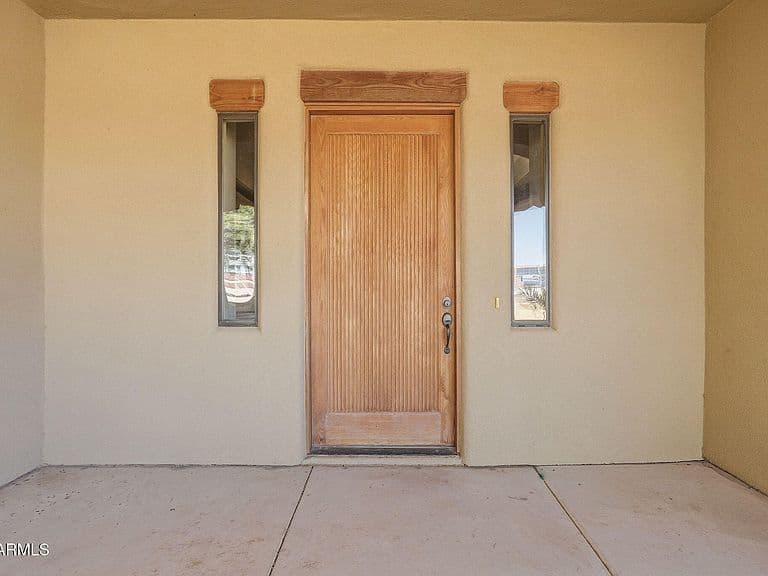 14706 S COUNTRY CLUB Drive photo 3