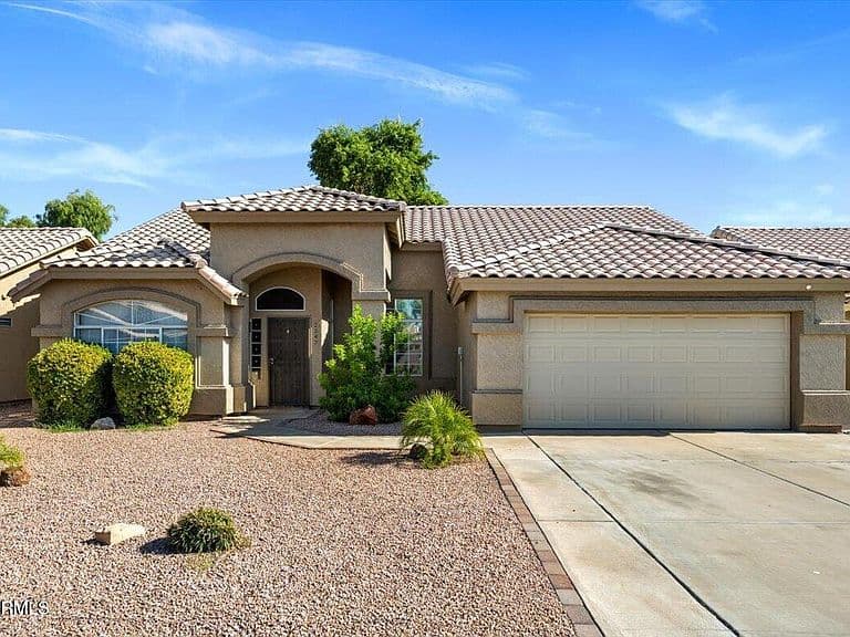 2347 E RANCH Road photo 2