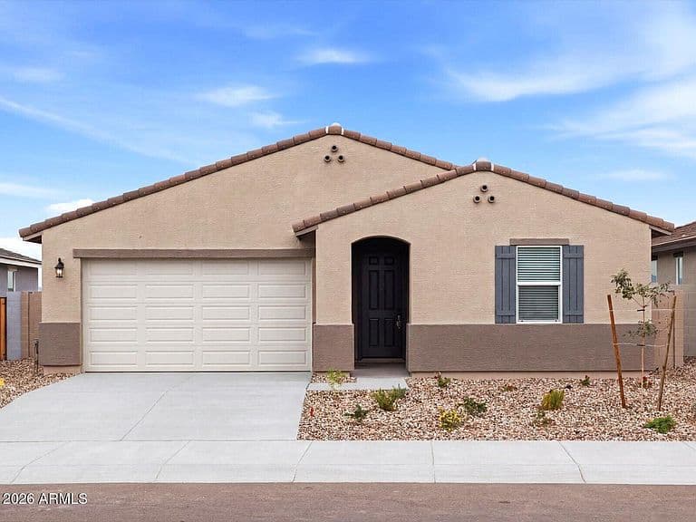 8439 W SARATOGA Way photo 2