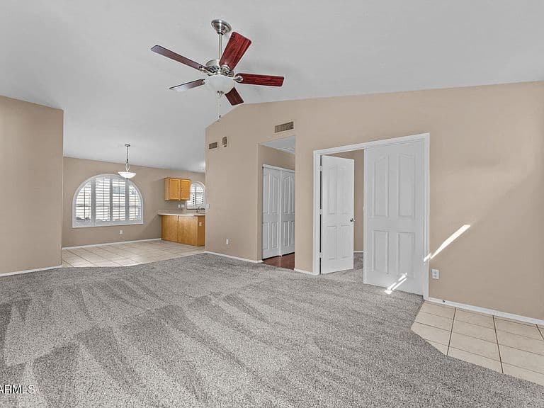 1841 W BROWNING Way photo 4