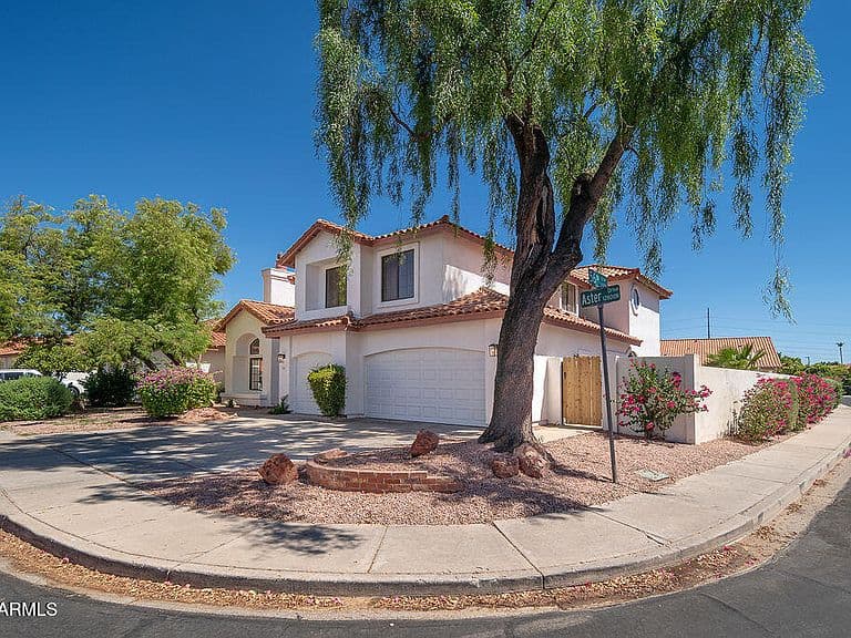 5631 W Aster Drive photo 2