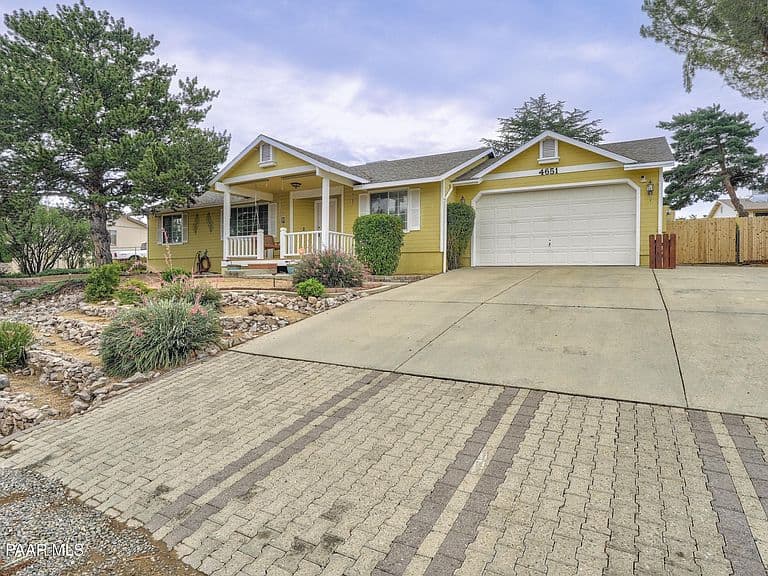 4651 N Verde Vista Dr photo 2