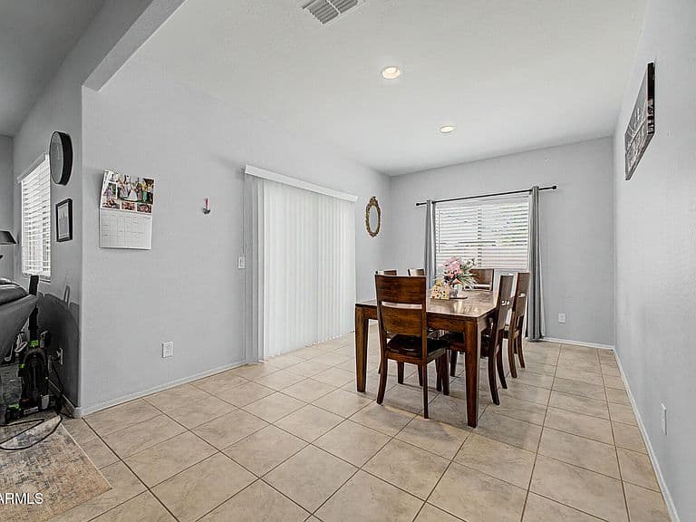 43703 W ACACIA Avenue photo 5
