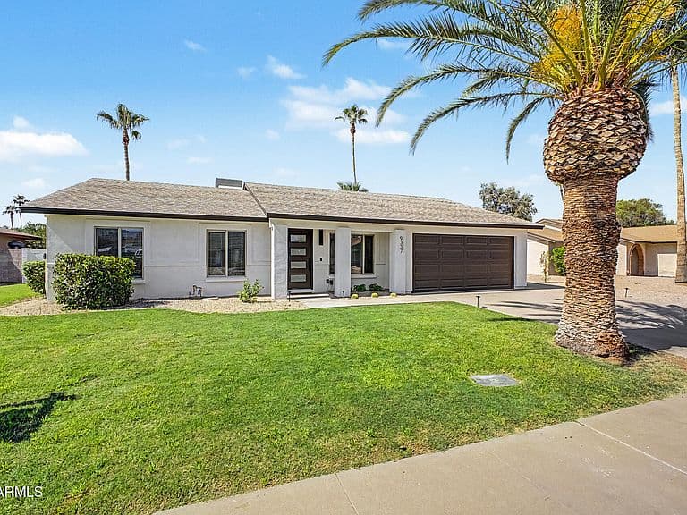 9337 E Cortez Street photo 2