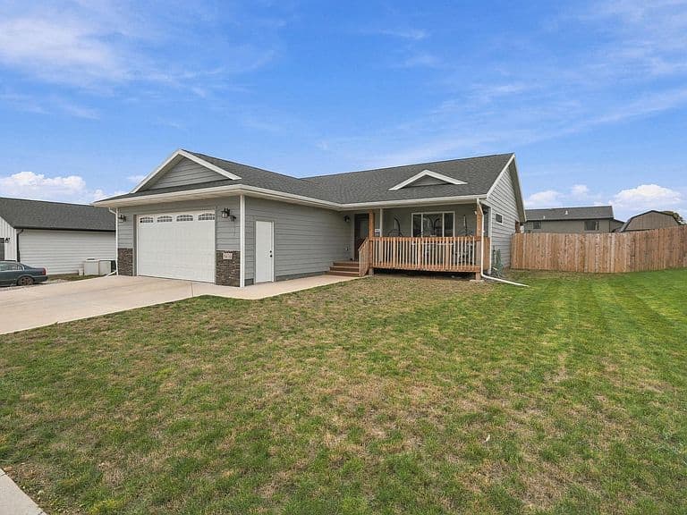 3430 Davenport Loop photo 3