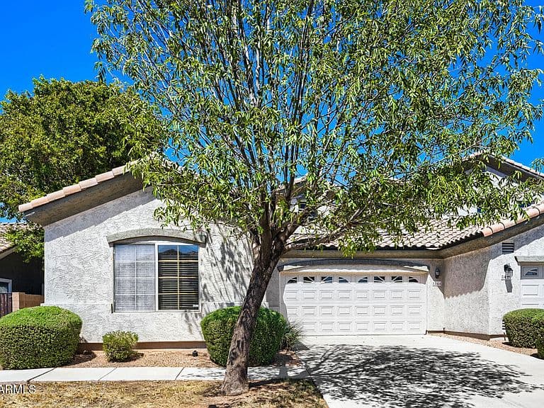 8444 E PAMPA Avenue photo 2