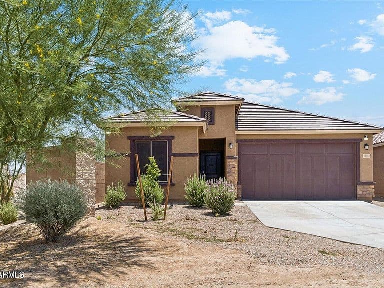 18333 N Presley Ln photo 1